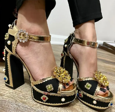 Kira Darling Platforms